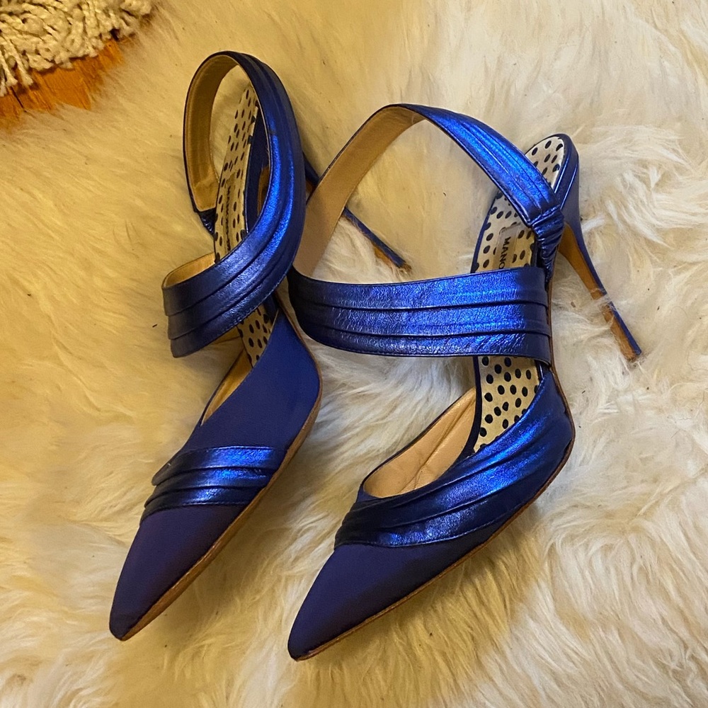Manolo Blahnik Size 41